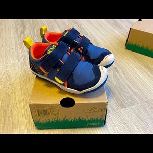 PLAE Ty Little Kid’s Size 10